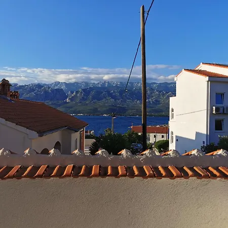 펜션 New Paradise In 빈예라크