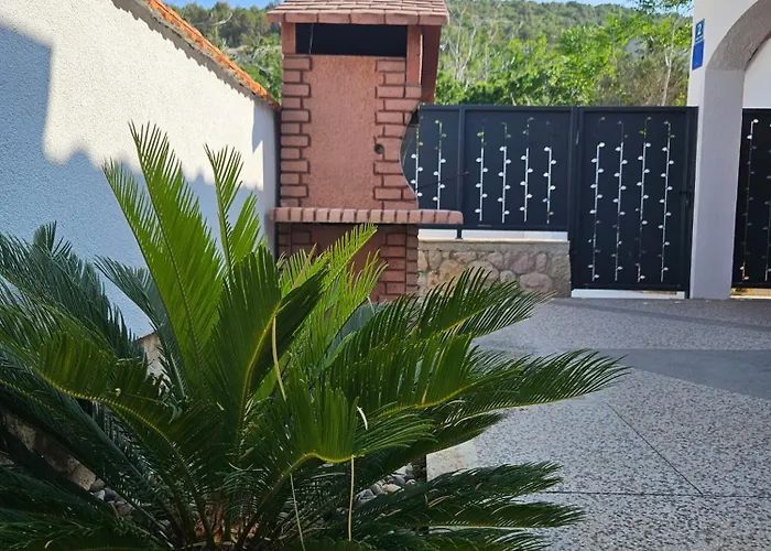 New Paradise In Σπίτι διακοπών Vinjerac